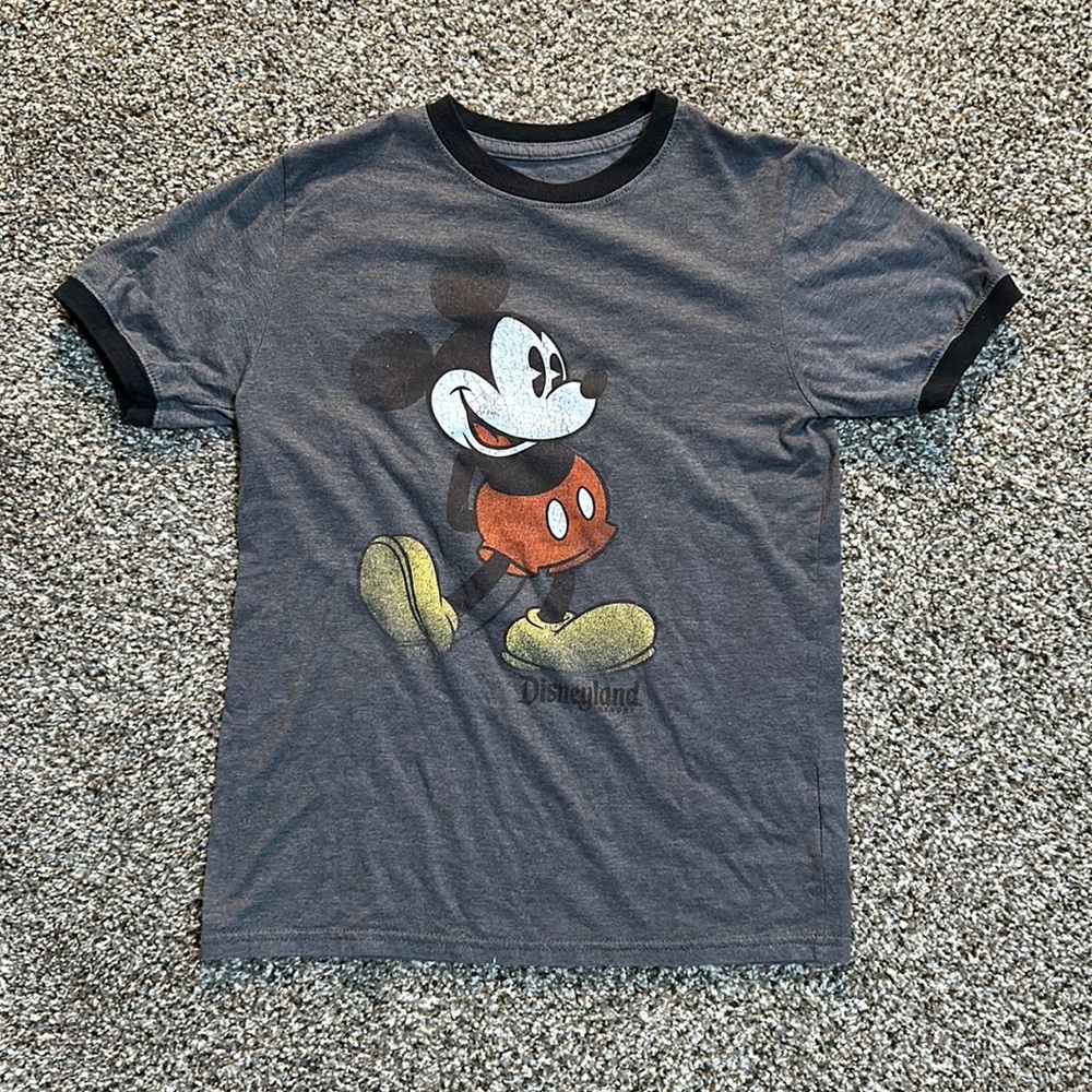 Disneyland Mickey Mouse tshirt